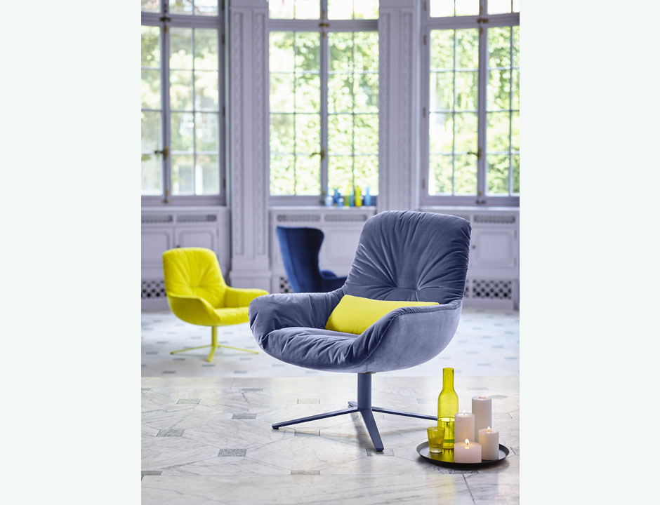 Leya Lounge Chair blue